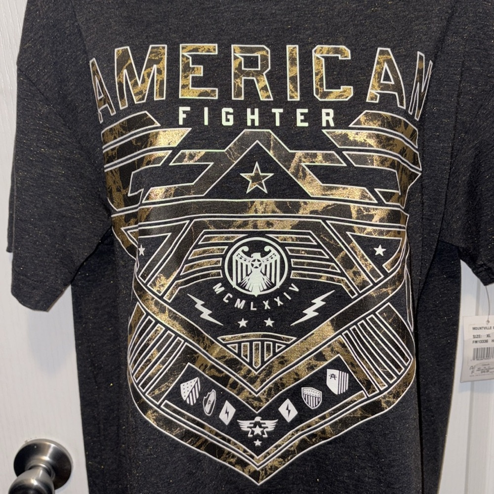 *BRAND NEW* American Fighters Tee - Picture 3 of 7